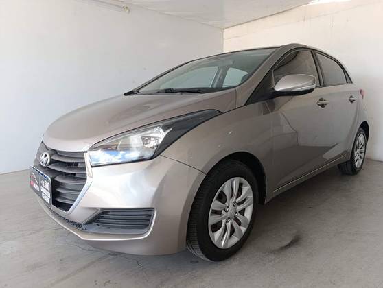 HYUNDAI HB20S 1.6 COMFORT STYLE 16V FLEX 4P AUTOMÁTICO